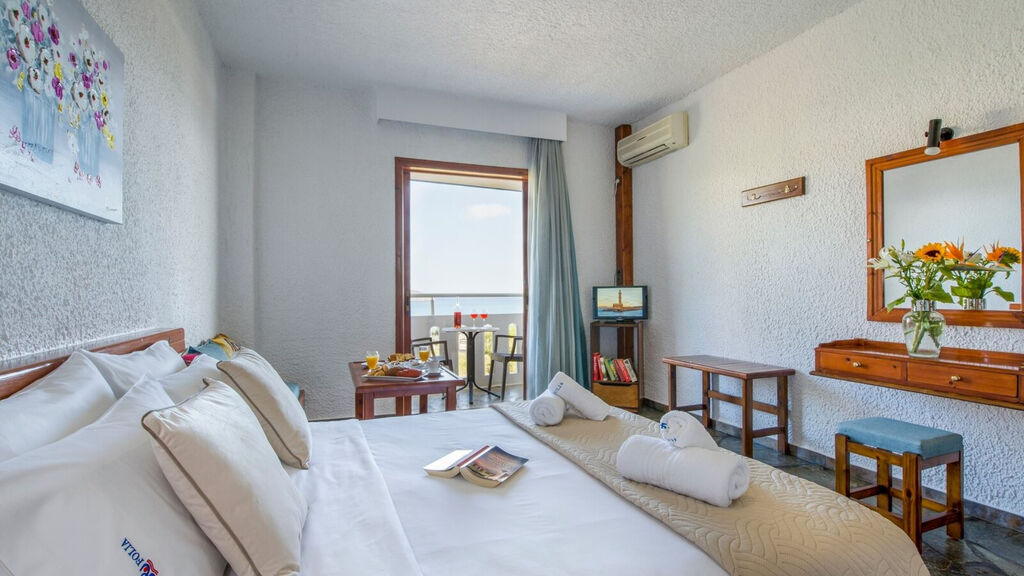 Folia Studios Apartemtns