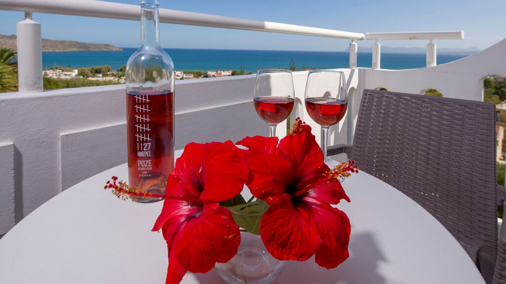 Folia Studios Apartemtns