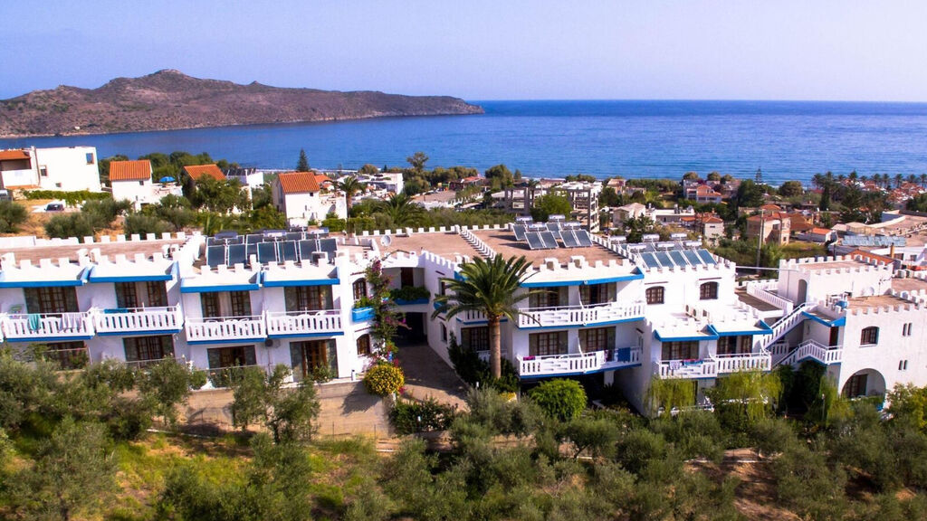 Folia Studios Apartemtns