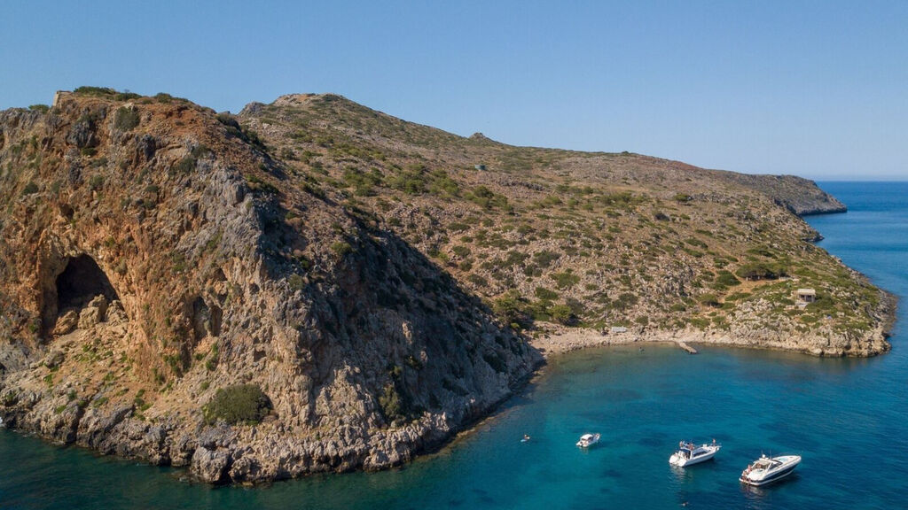 Folia Studios Apartemtns