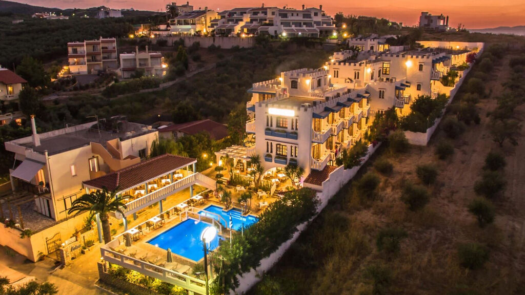 Folia Studios Apartemtns