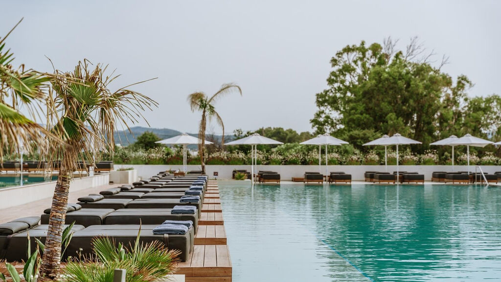 Gennadi Grand Resort