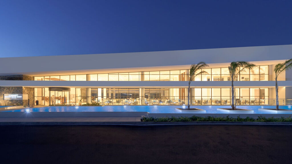 Gennadi Grand Resort