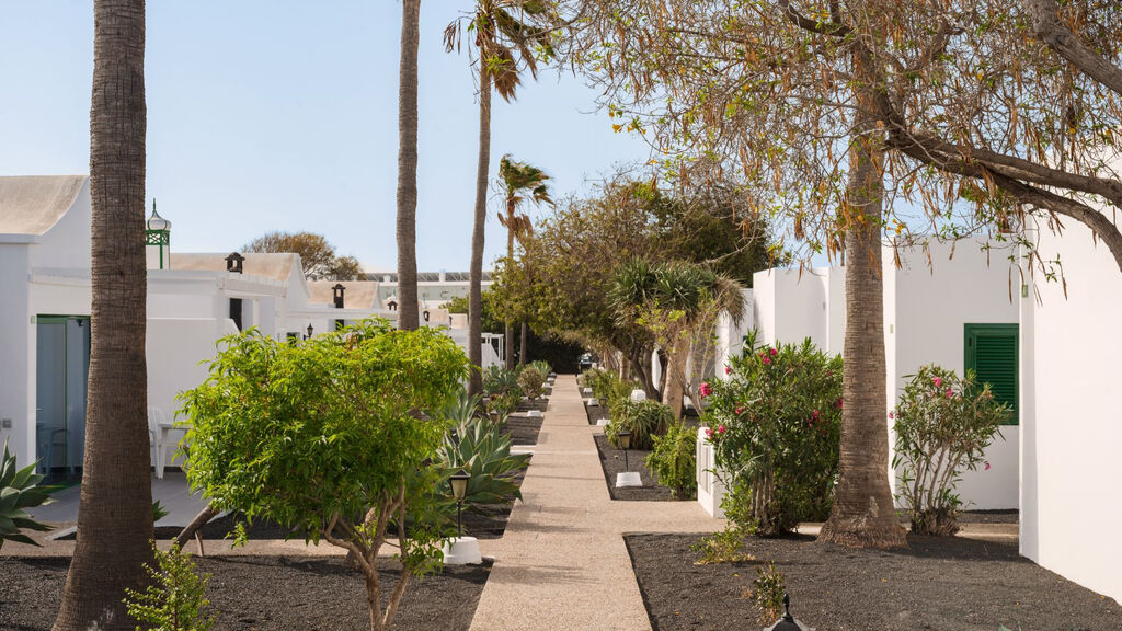 Villas Hyde Park Lane