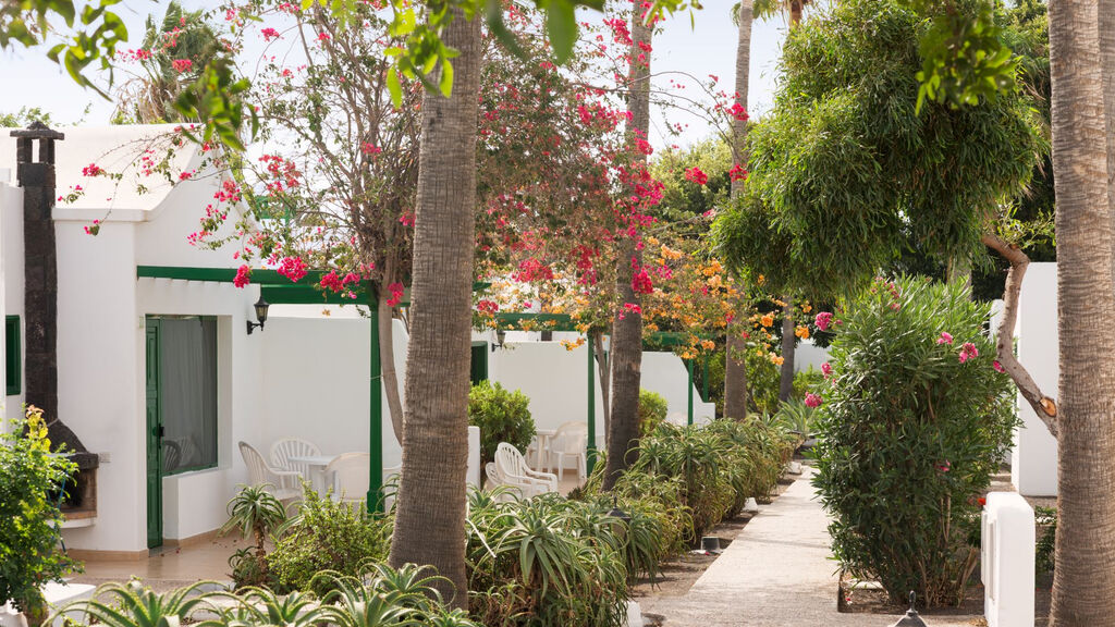 Villas Hyde Park Lane