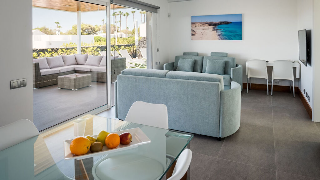 Villas Hyde Park Lane