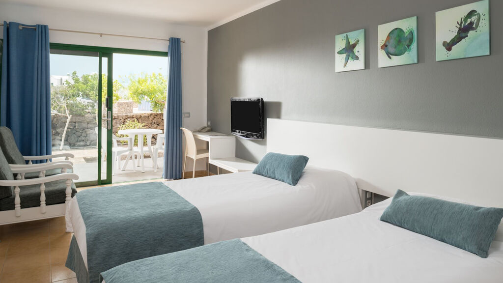 Villas Hyde Park Lane