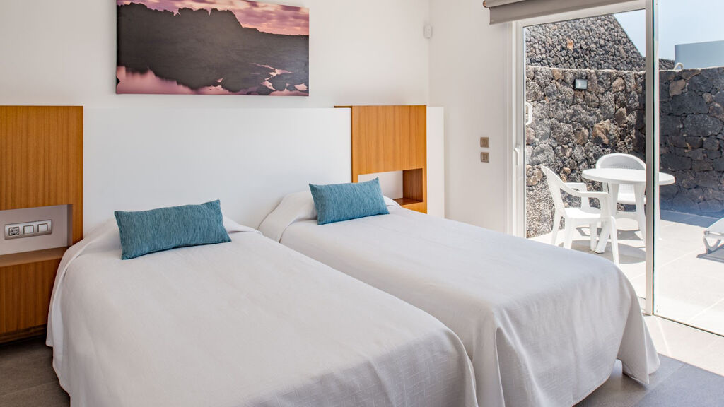 Villas Hyde Park Lane