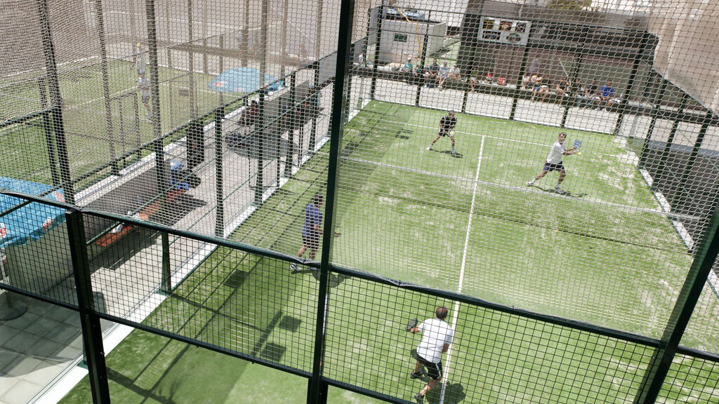 Villas Hyde Park Lane