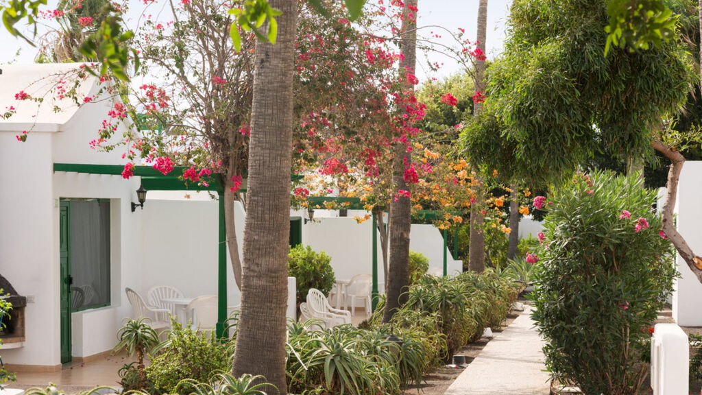 Villas Hyde Park Lane