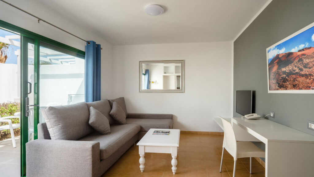 Villas Hyde Park Lane