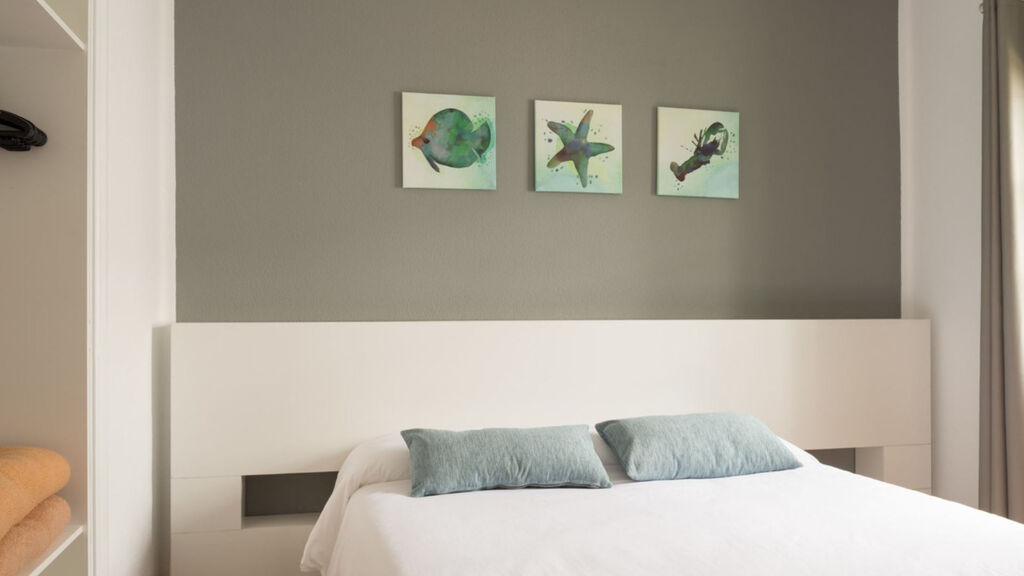 Villas Hyde Park Lane