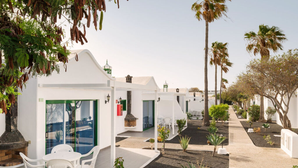 Villas Hyde Park Lane