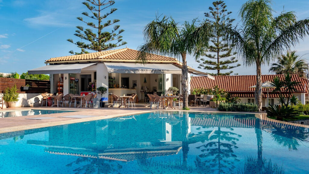 Ionian Aura Apartments