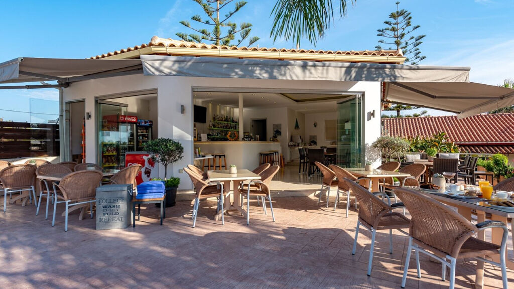 Ionian Aura Apartments