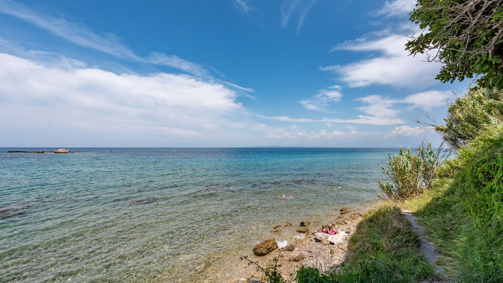 Ionian Aura Apartments