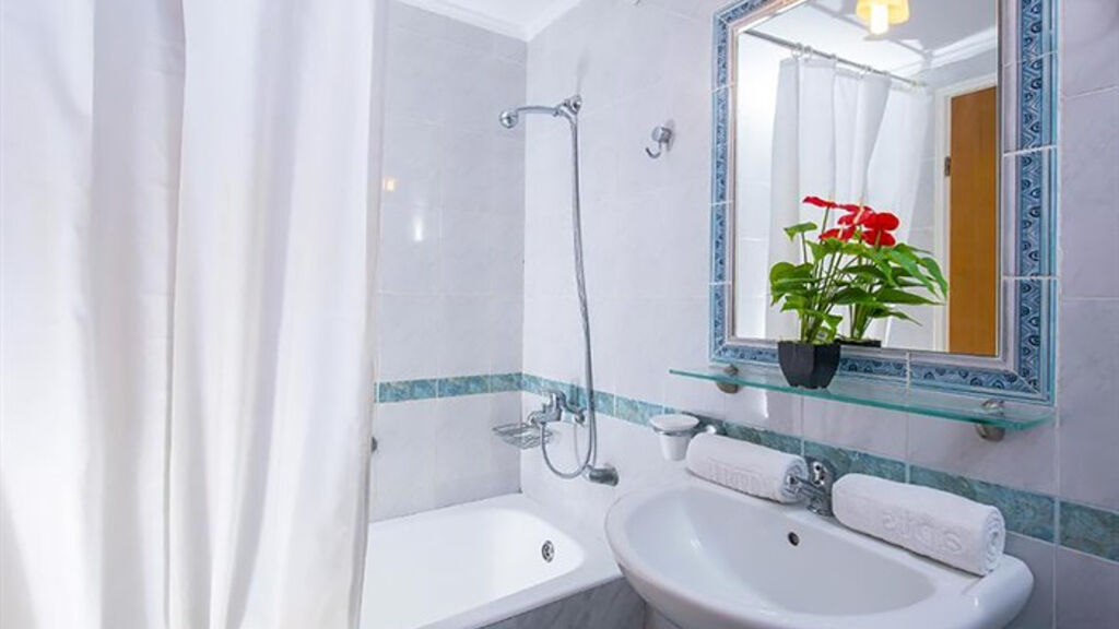 Apartmánový Dům Irida