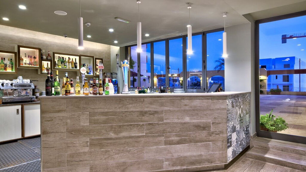 Studia Luna Holiday Complex