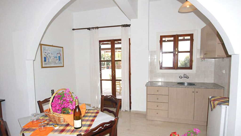 Makris Hotel Apartments