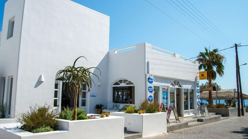 Makris Hotel Apartments