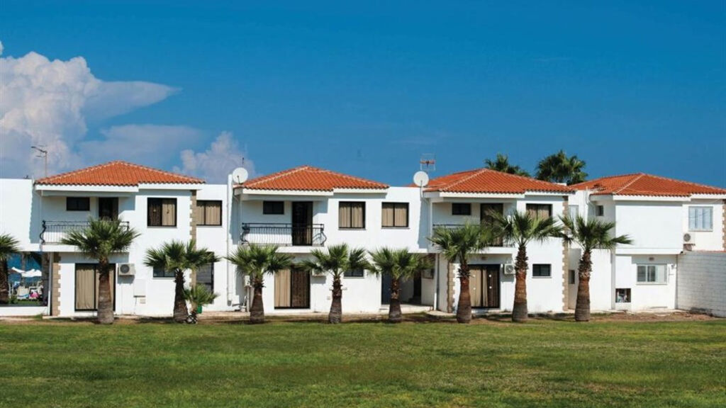 Marlita Beach Hotel Apartments