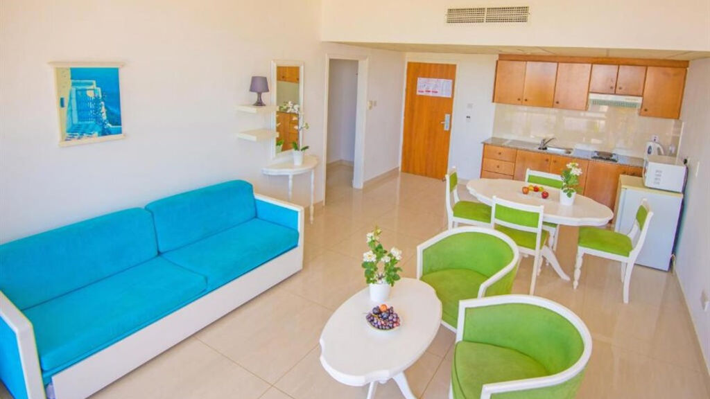 Marlita Beach Hotel Apartments