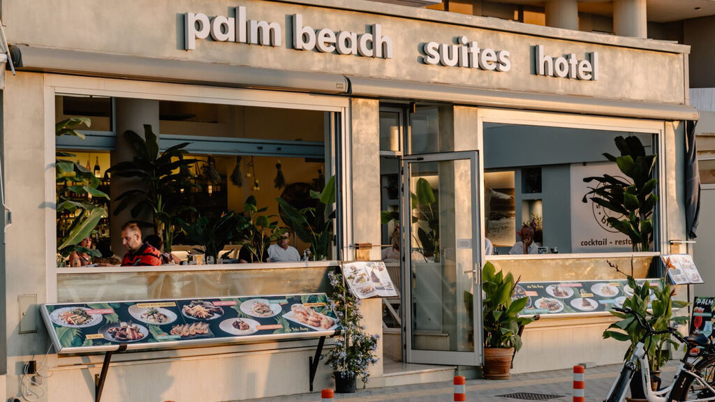 Palm Beach Apartment