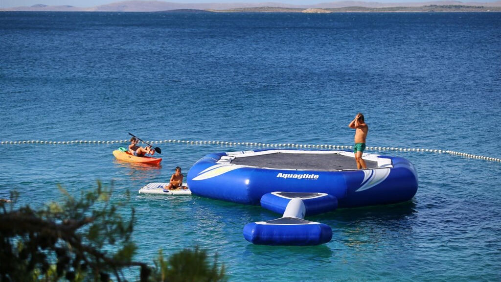 Resort Pine Beach Pakoštane
