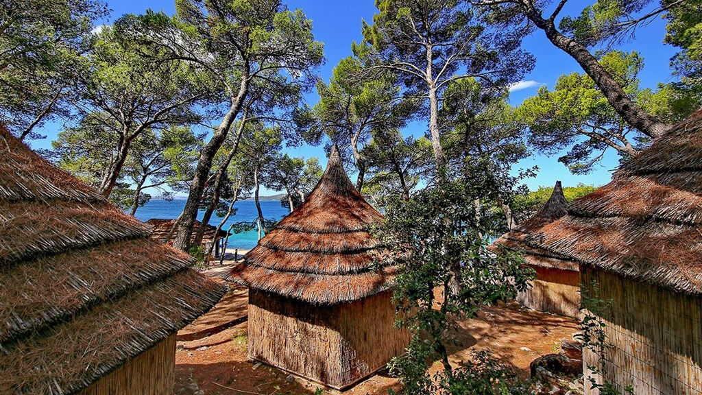Resort Pine Beach Pakoštane