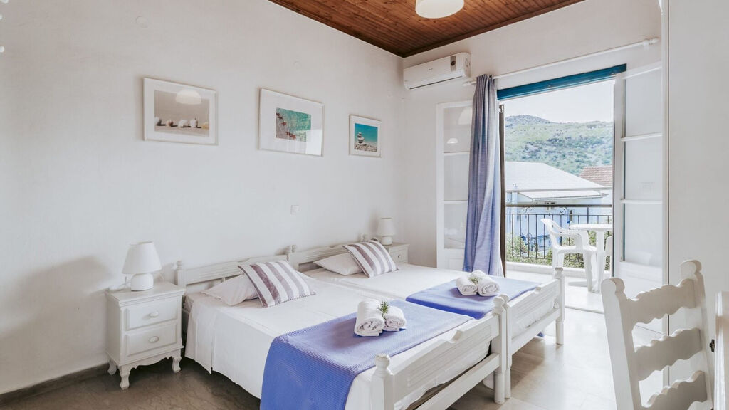 Sunflower Apartments & Studios