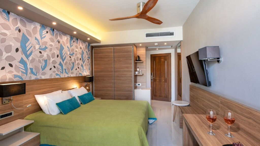 The Atrion Resort & Apartments