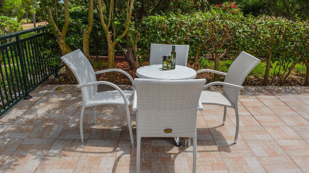 Xi Village Rooms & Apartments