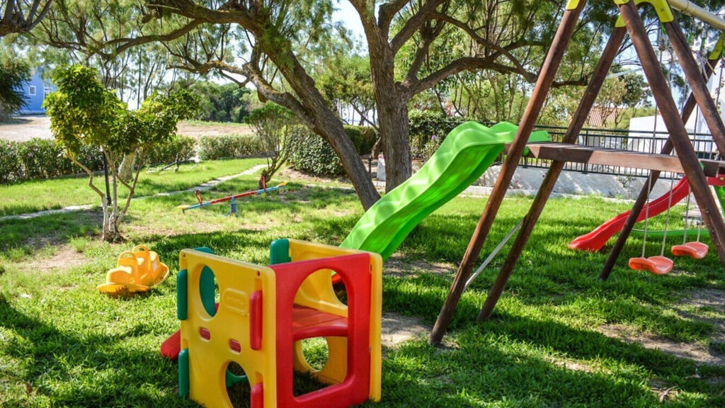 Xi Village Rooms & Apartments