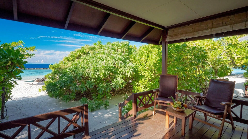 Royal Island Resort & Spa