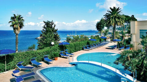 Náhled objektu Cristallo and Beach Palace, Casamicciola Terme, ostrov Ischia, Itálie a Malta