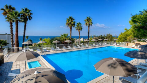 Náhled objektu Grand Hotel Riviera, Santa Maria al Bagno, poloostrov Salento, Itálie a Malta