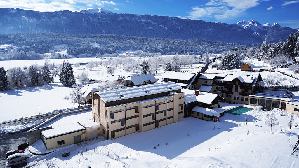 Alpen Adria Hotel se skipasem