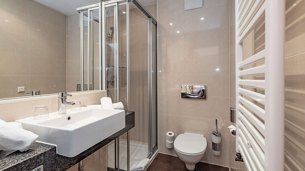 Alpen Adria Hotel se skipasem