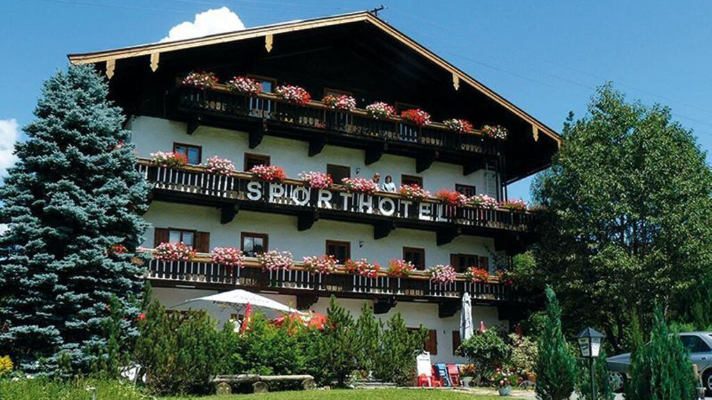 Alpen Sporthotel