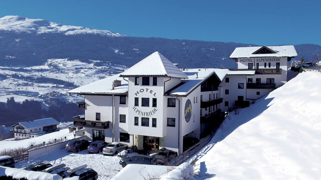 Hotel Alpenfriede se skipasem