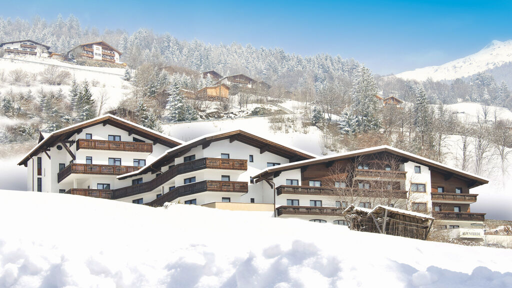 Hotel Alpenfriede se skipasem
