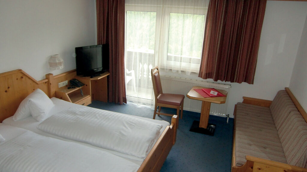 Hotel Alpenfriede se skipasem