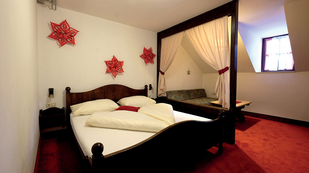 Alpenhotel Marcius se skipasem