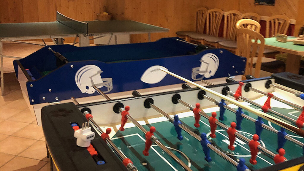 Alpine Hotel Touring