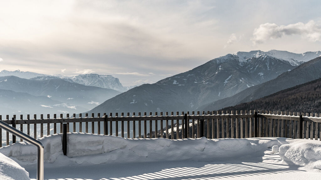 Ambet Alpine Lifestyle