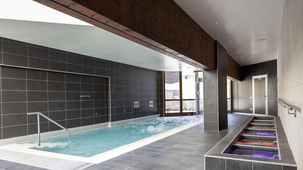 Blu Hotel Senales Zirm - Cristal
