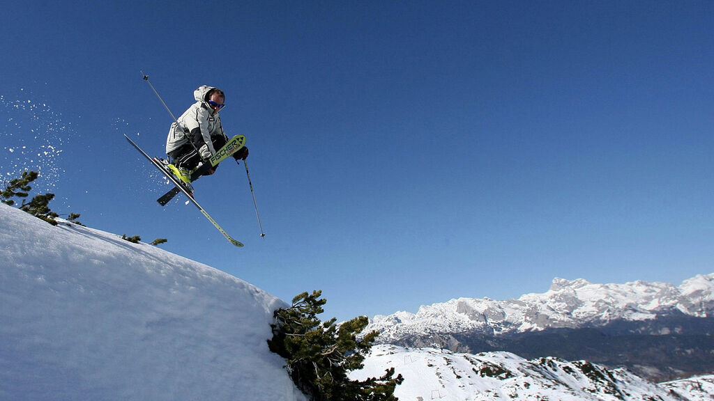 Bohinj Eco Hotel se skipasem