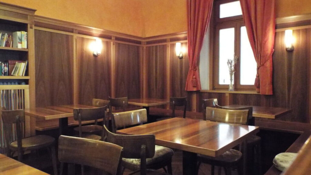 Casa Europa