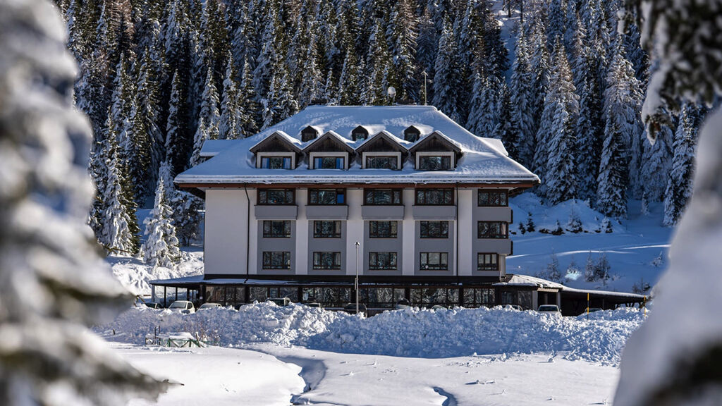 Hotel Gallo Forcello s BB a skipasem