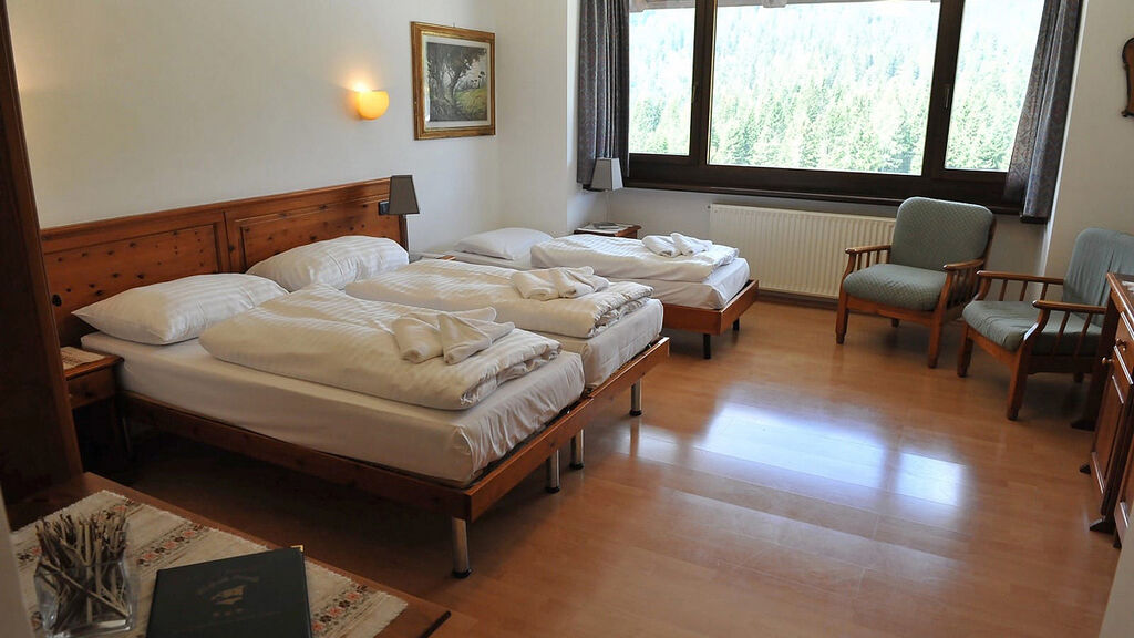 Hotel Gallo Forcello s HB a skipasem